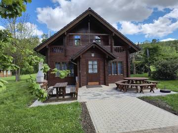 Ferienhaus für 9 Personen, mit Garten am Silbersee