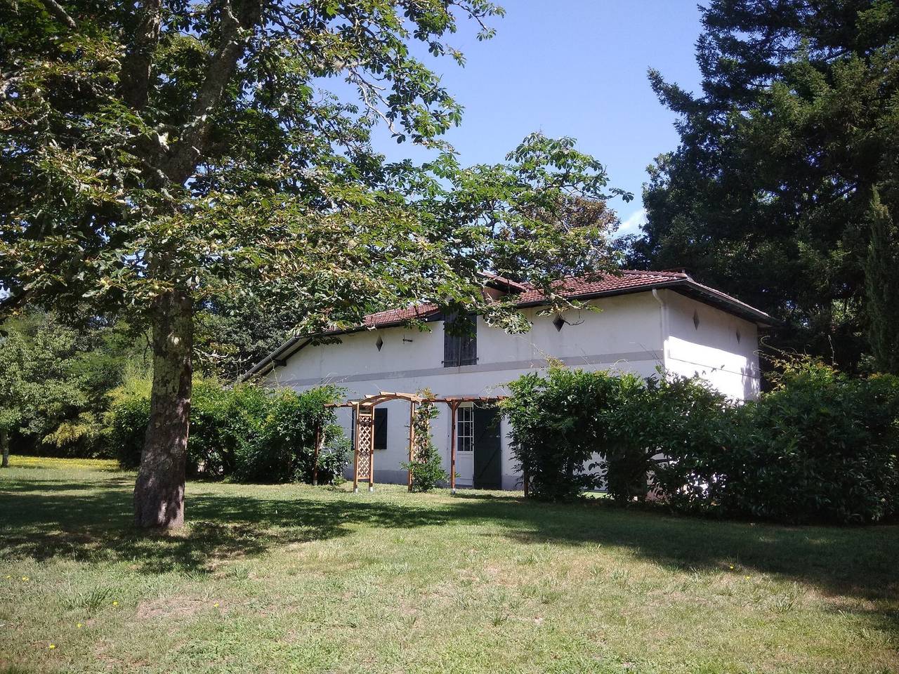 Casa de vacaciones 'Gîte 2ch 2sdb Piscina 20min Playas' con piscina compartida in Castets, Region de Dax