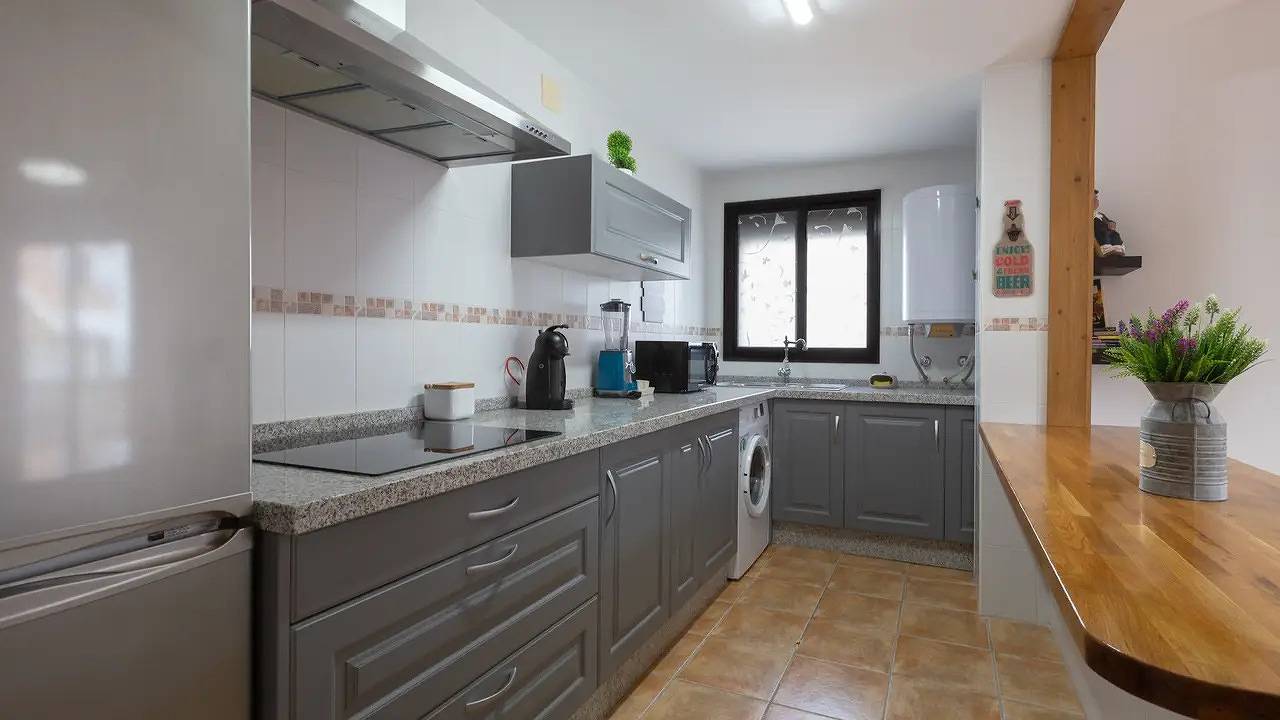 Apartamento vacacional entero, Apartamento de vacaciones para 5 personas in Tolox, Sierra de las Nieves