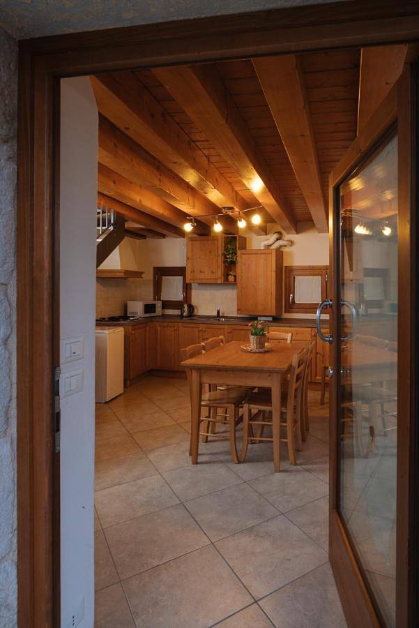 Gîte pour 7 personnes, avec vue et balcon à Polcenigo - 2