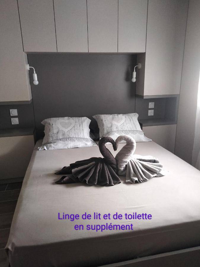 Location de vacances pour 4 personnes, avec piscine et jardin à Uchaud - 3