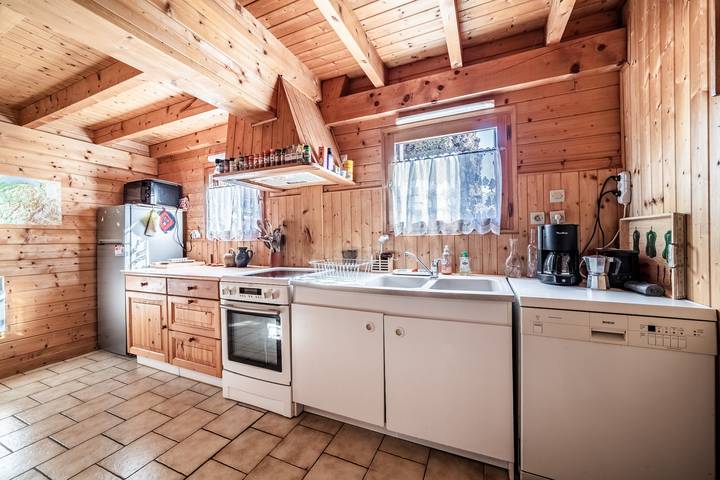 Chalet „8P Simple – La Hulotte“: Bergblick, Private Terrasse und Wlan in Verchaix, Region Bonneville