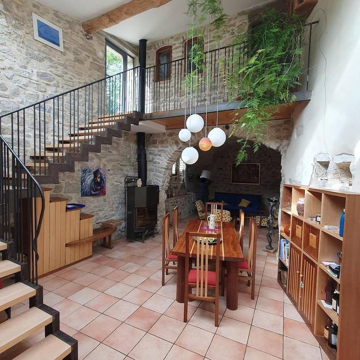 Location de vacances pour 8 personnes, avec piscine et jardin ainsi que vue et terrasse, adapté aux familles à Valflaunès - 3