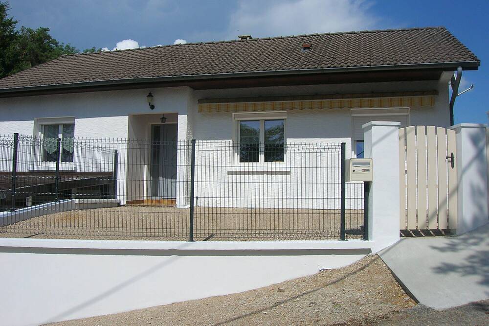 Maison de vacances au coeur du Jura, pays des lacs, gîte, France in Doucier, Jura Francais