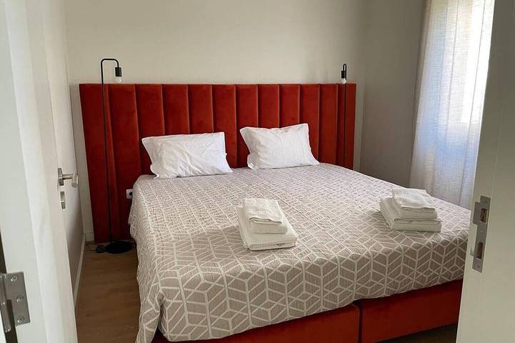 Location de vacances pour 6 personnes, avec terrasse et jardin dans Leça da Palmeira - 3