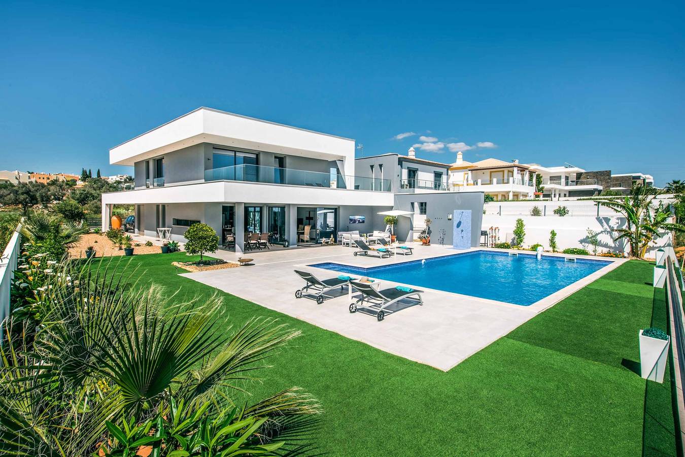 Villa para 6 pessoas com piscina in Pêra, Alcantarilha e Pêra