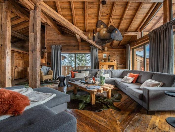 Location de vacances pour 10 personnes, avec Balcon et Jacuzzi ainsi que Terrasse et Jardin dans Courchevel 1300 (Le Praz)