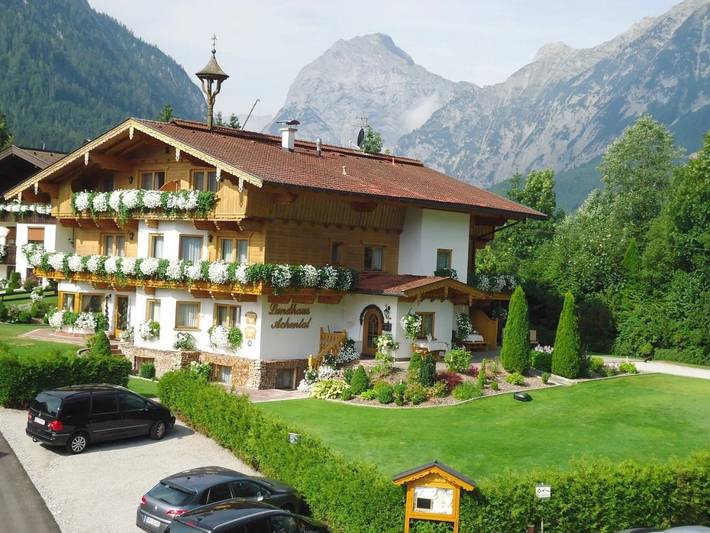 Maison d’hôte pour 2 personnes, avec Terrasse ainsi que Jardin et Vue à Pertisau