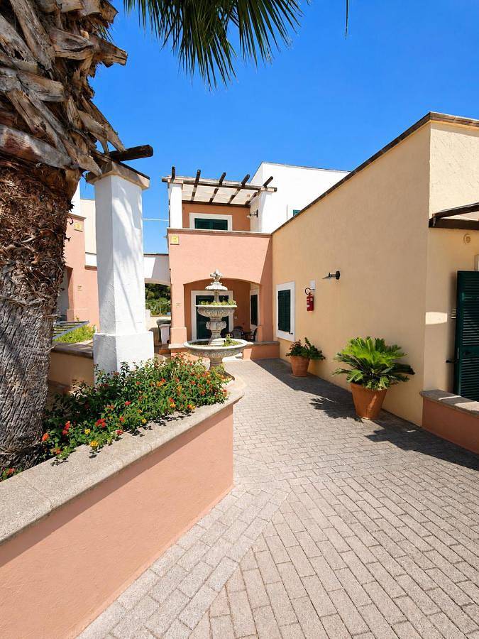 Villaggio Resort Arco Del Saracino in Lido Marini, Golfo di Taranto