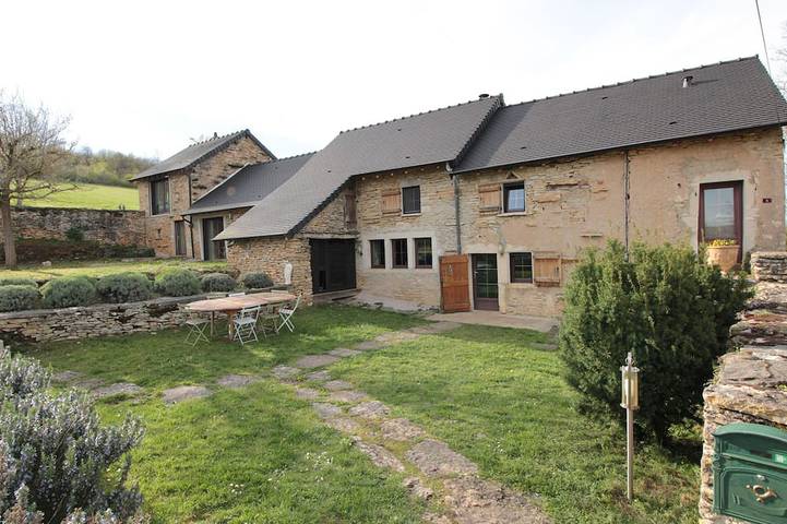 Location de vacances pour 10 personnes, avec terrasse et jardin dans Cortevaix