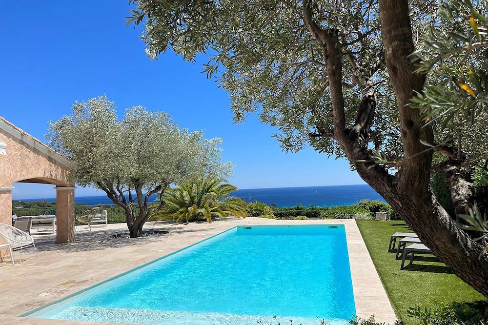 Superb villa with panoramic sea view Sainte Maxime in La Nartelle, Sainte-Maxime