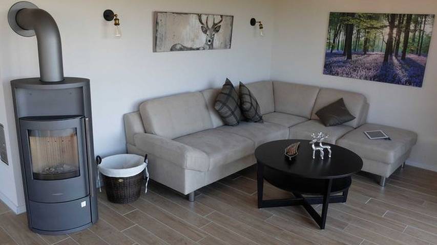 Ferienhaus für 4 Personen, mit Terrasse und Garten in Pommerby