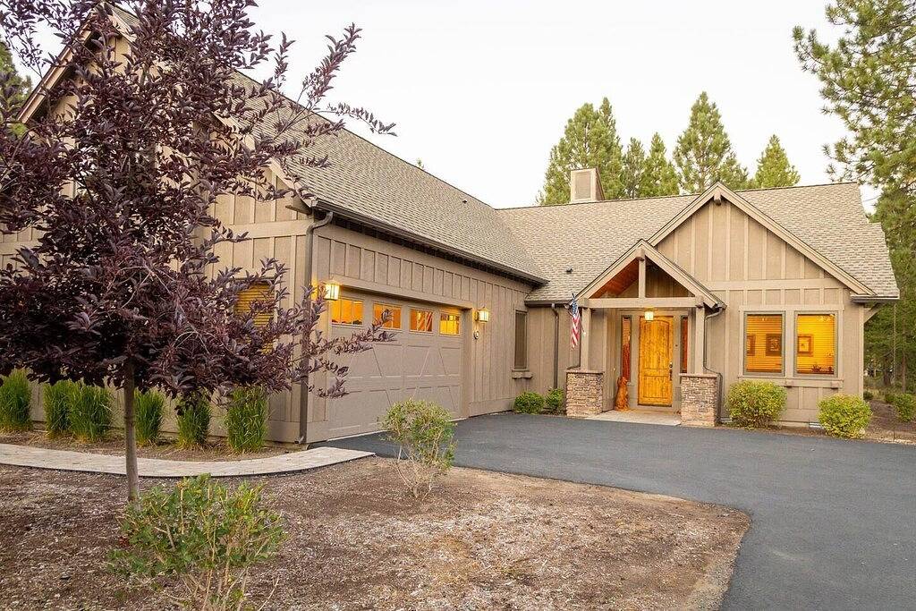 Sunriver Luxury Family Home at Caldera Springs in Sunriver, Deschutes County