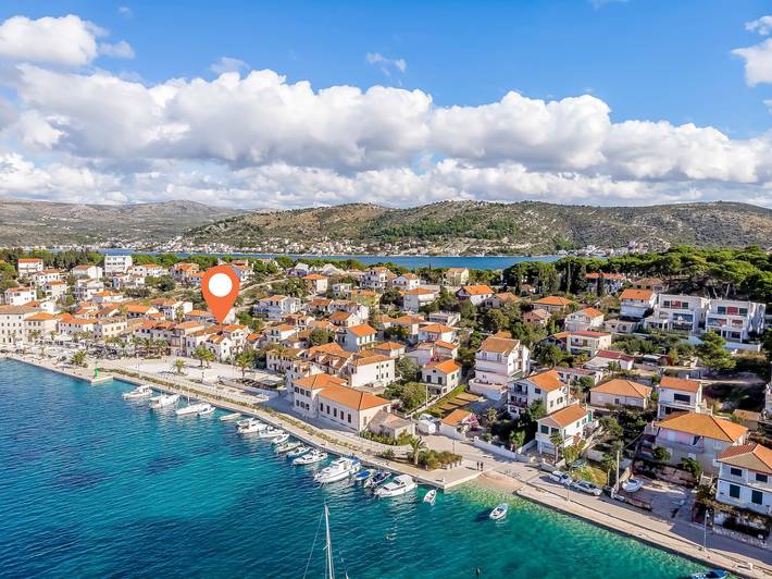 Ferienwohnung für 5 Personen, mit Ausblick und Balkon in Rogoznica