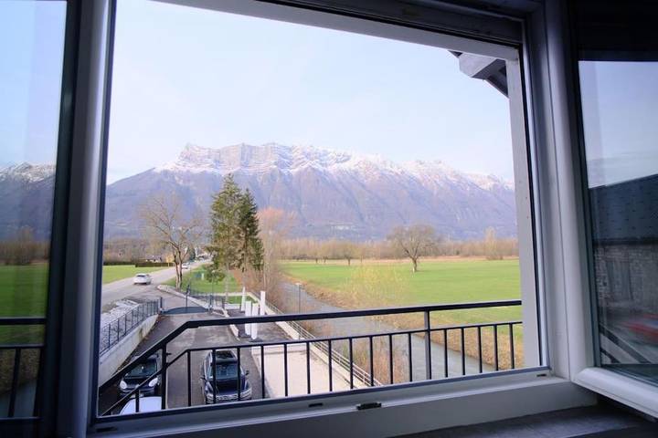 Gîte pour 2 personnes, avec terrasse et vue à Châteauneuf (Savoie) - 2