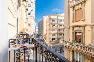 Vacation Rental for 4 Guests in Naples, Tyrrhenian Coast Campania, Picture 2