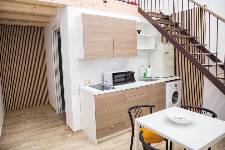 Loft per 4 persone, con Balcone e Terrazza a Catania