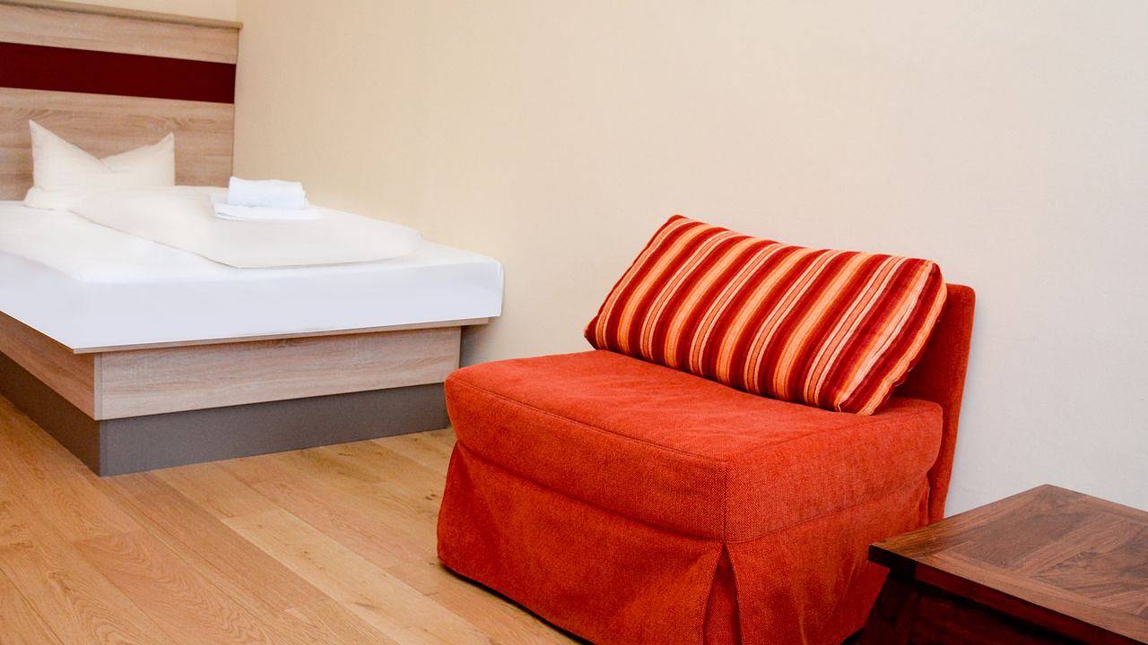 Einzelzimmer für 1 Person in Rosenheim in Rosenheim, Oberbayern