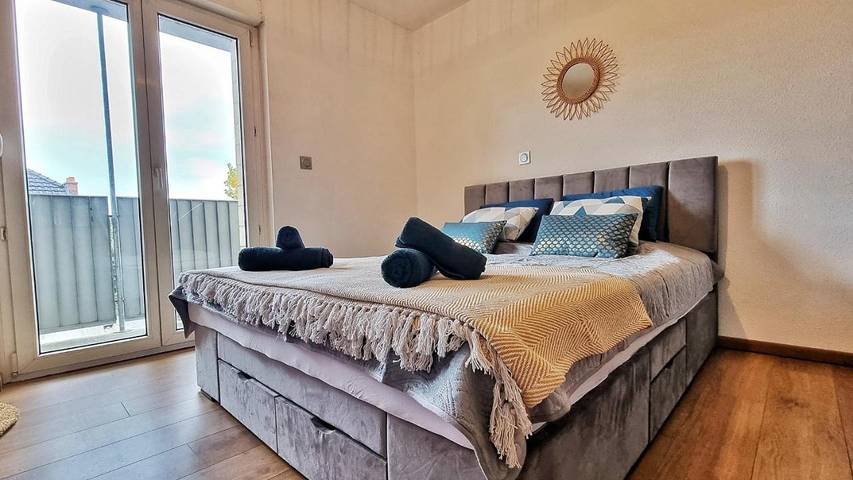 Gîte pour 3 personnes, avec Balcon et Vue à Illzach
