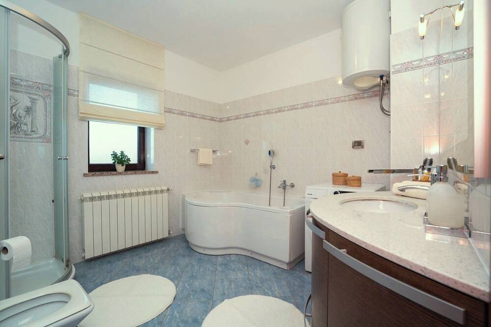 Ganze Wohnung, Appartement mit privatem Pool und Garten in Vizinada, Zentralistrien