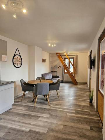 Gîte pour 4 personnes, avec balcon à Pontarlier