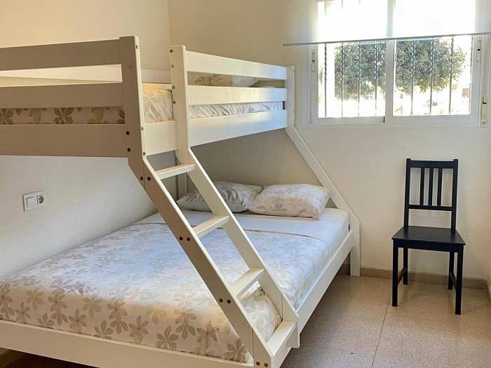 Apartamento vacacional entero, Apartamento de vacaciones para 9 personas in Sagunto, Costa de Valencia