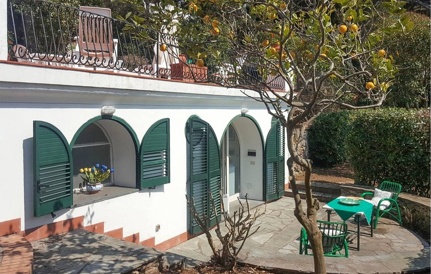 Incantevole appartamento ad Anacapri con Wi-Fi, terrazza e parcheggio - a 400 m dal centro città in Anacapri, Napoli e dintorni