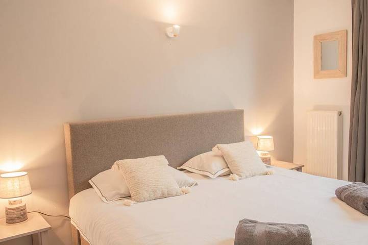 Location de vacances pour 8 personnes, avec jardin et balcon à La Roque-sur-Pernes - 3