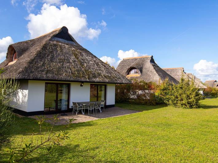 Ferienhaus für 3 Personen, mit Terrasse und Garten sowie Pool in Dobbin-Linstow