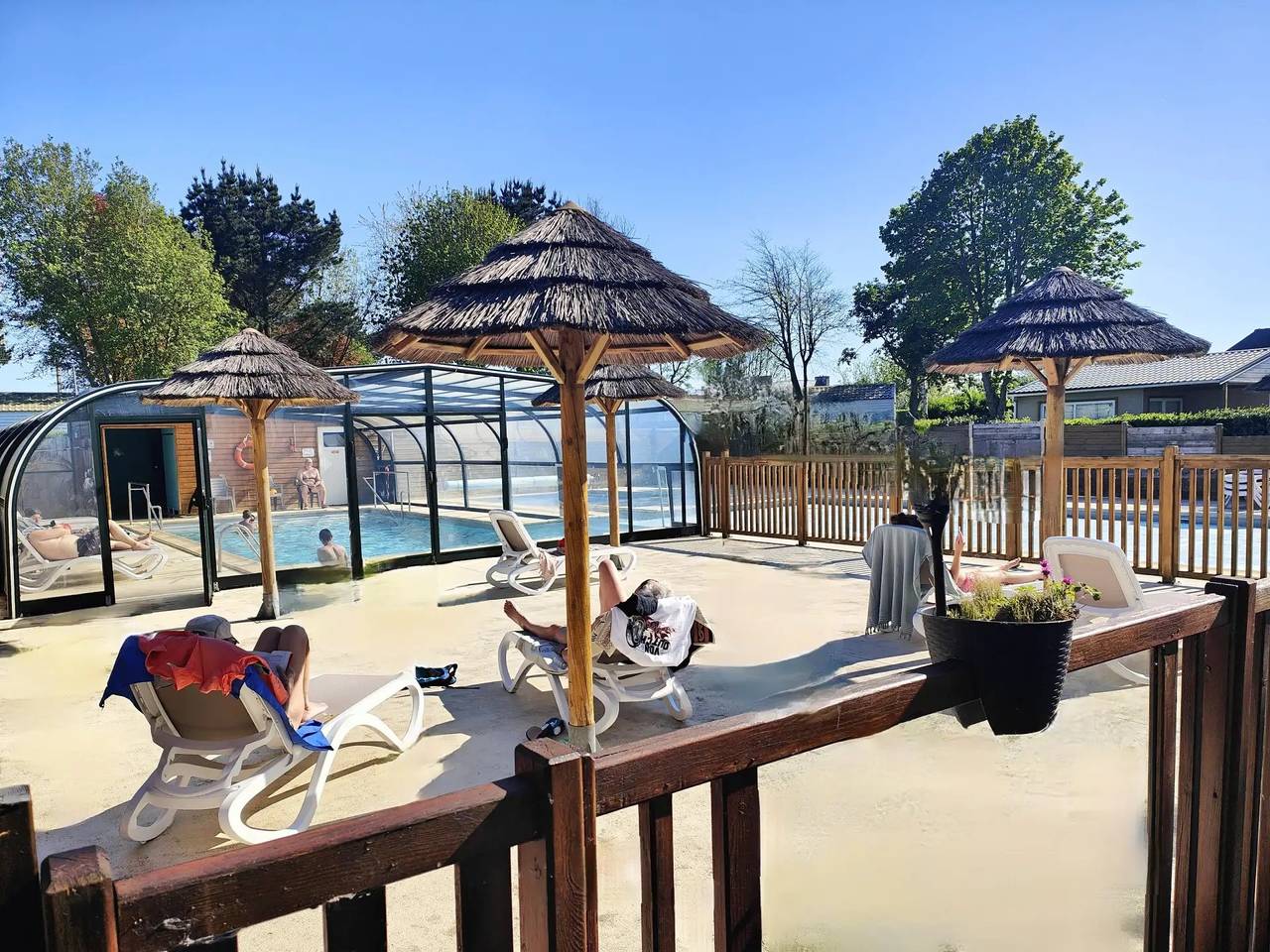 Camping 3 étoiles - Piscine - à 2 minutes des plages in Penvénan, Côte de Granit Rose