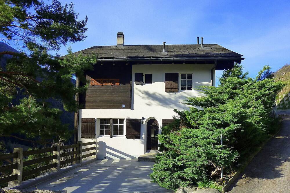 Charmantes 4 *Chalet: unterhalb Aletscharena, top Ausstattung, Kamin, Internet in Mörel-Filet, Aletsch Arena