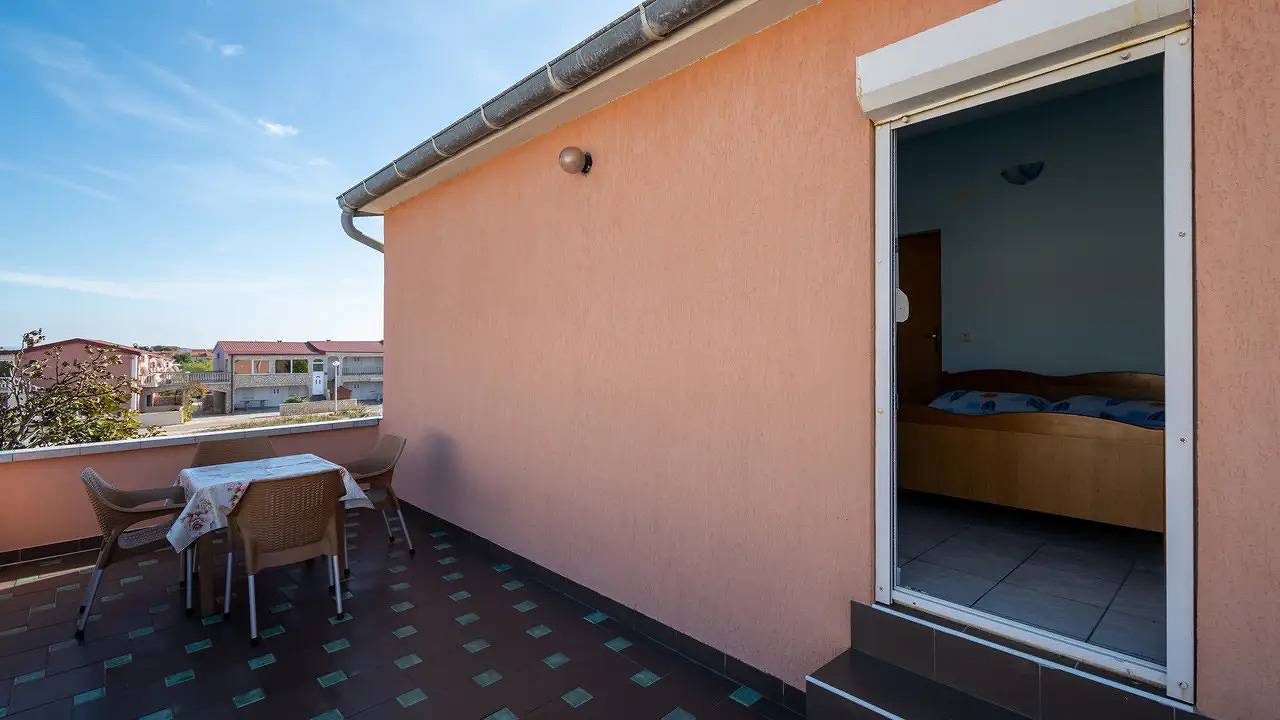Appartamento vacanze a Vir a partire da 180€ a notte