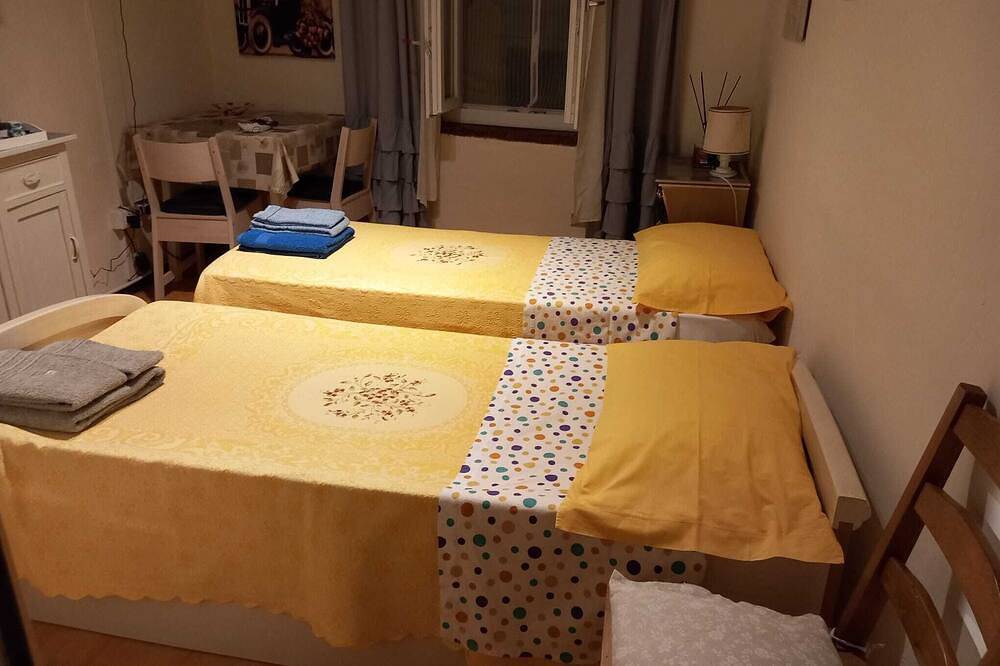 Apartamento entero, In the heart of chianti in the center of the village of montespertoli, nice apartment in Montespertoli, Provincia de Firenze