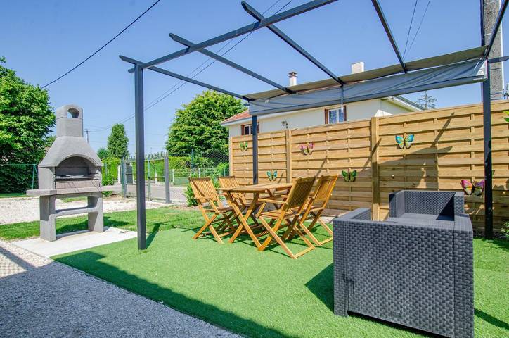 Gîte pour 2 personnes, avec jardin ainsi que terrasse et piscine dans Parc naturel régional de la Forêt d'Orient - 4