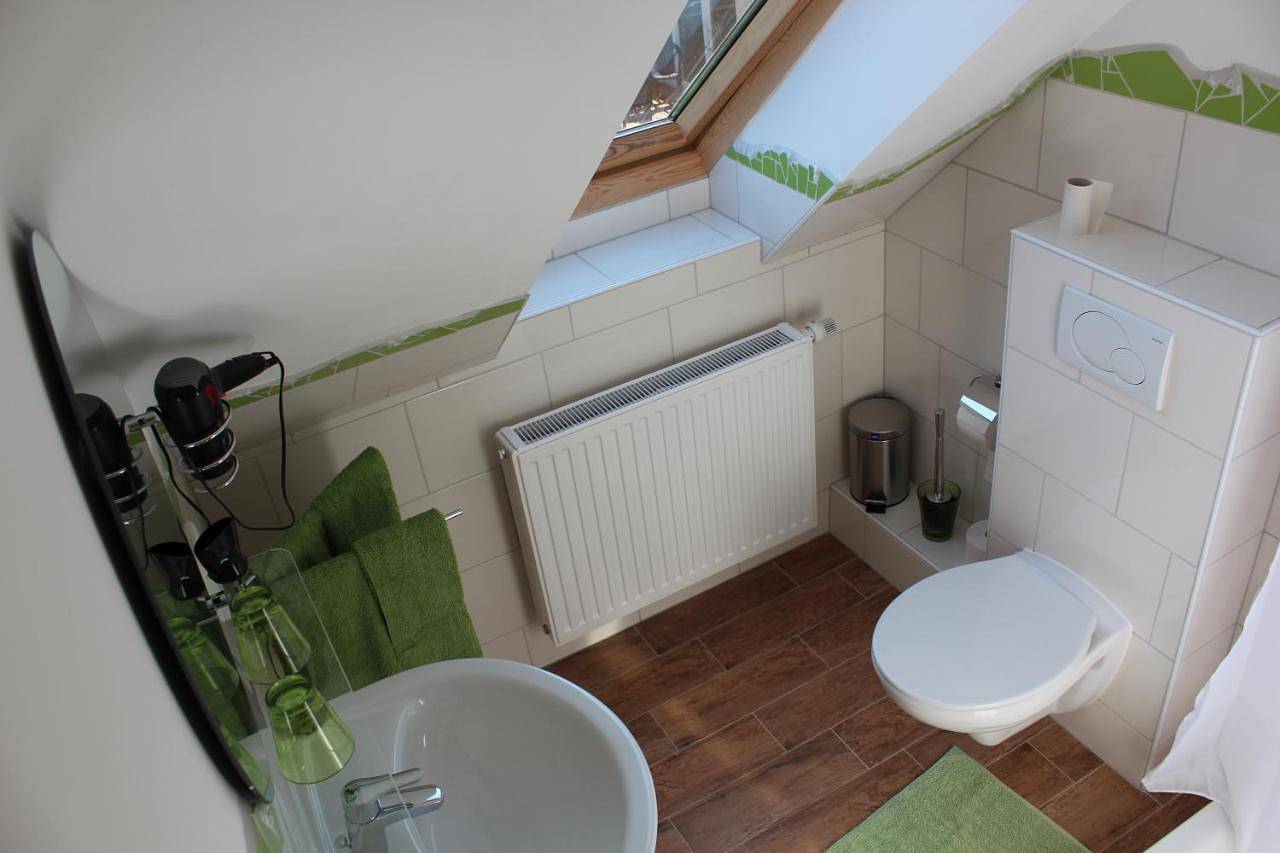 Ganze Wohnung, Schloms Hof in Rotenburg, Landkreis Rotenburg (Wümme)