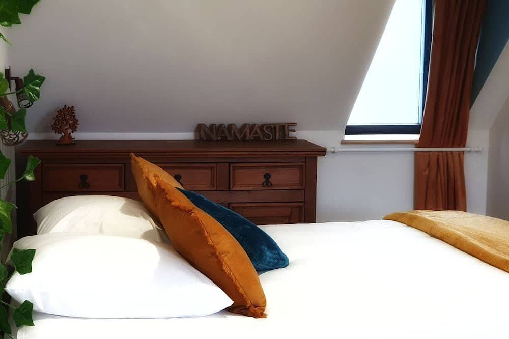 Appartement entier, Studio charme, calme, lumineux, vue exceptionnelle in La Charité-sur-Loire, Vallée de la Loire