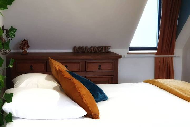 Appartement entier, Studio charme, calme, lumineux, vue exceptionnelle in La Charité-sur-Loire, Vallée de la Loire