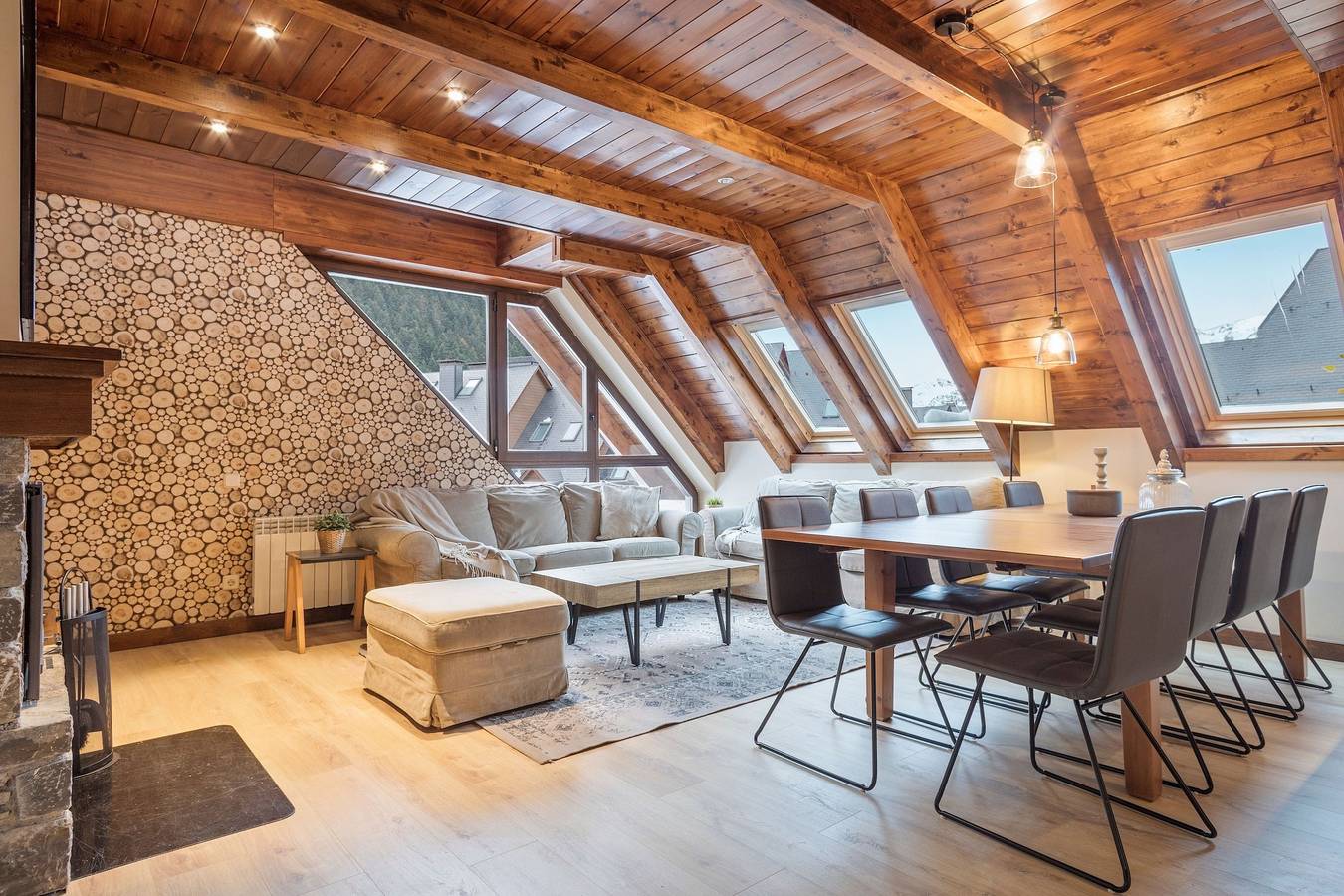 Apartamento entero, Apartamento de vacaciones para 10 personas in Baqueira, Alto Arán