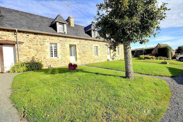 Gîte pour 7 personnes, avec jardin à Pleubian - 3