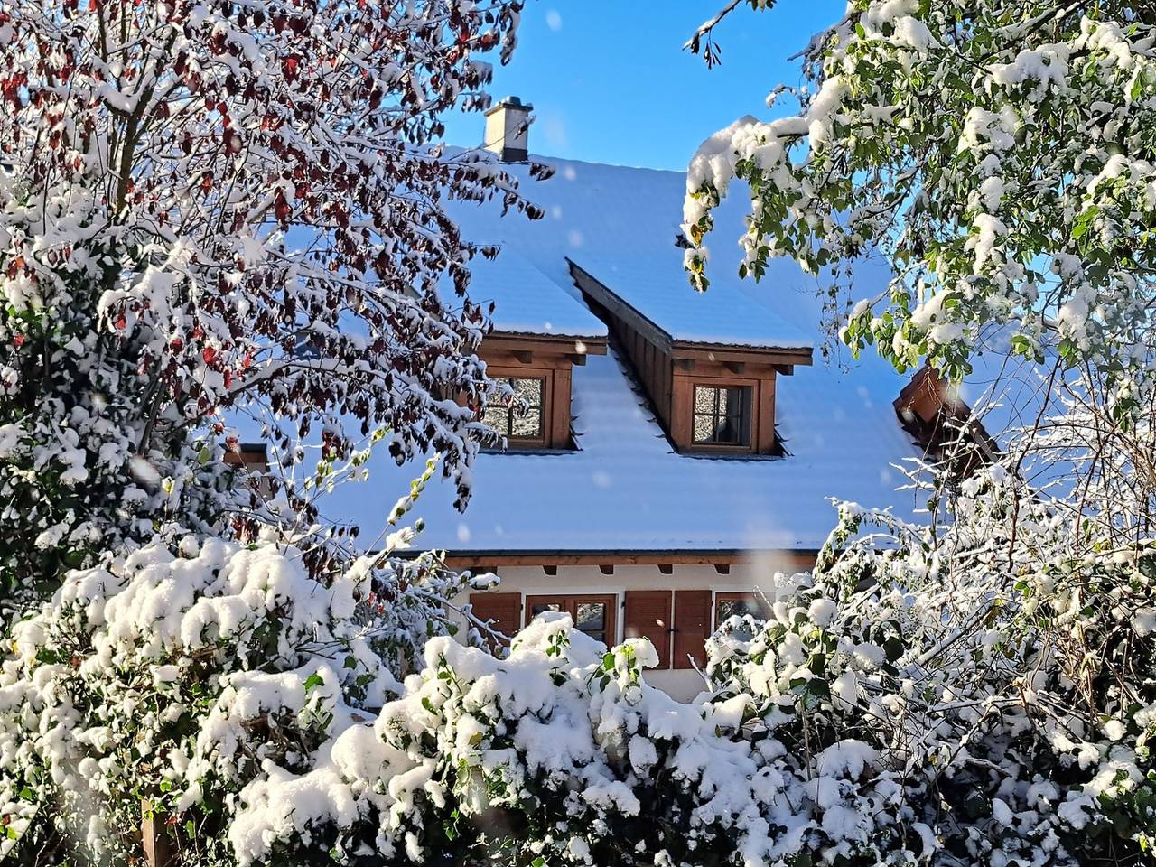 Ganze Ferienwohnung, Ferien in Sehringen - Ferienwohnung mit 55qm, 1 Schlafzimmer inkl. Schlafsofa, 1 Wohn-/Schlafzimmer, max. für 4 Personen in Lipburg, Badenweiler