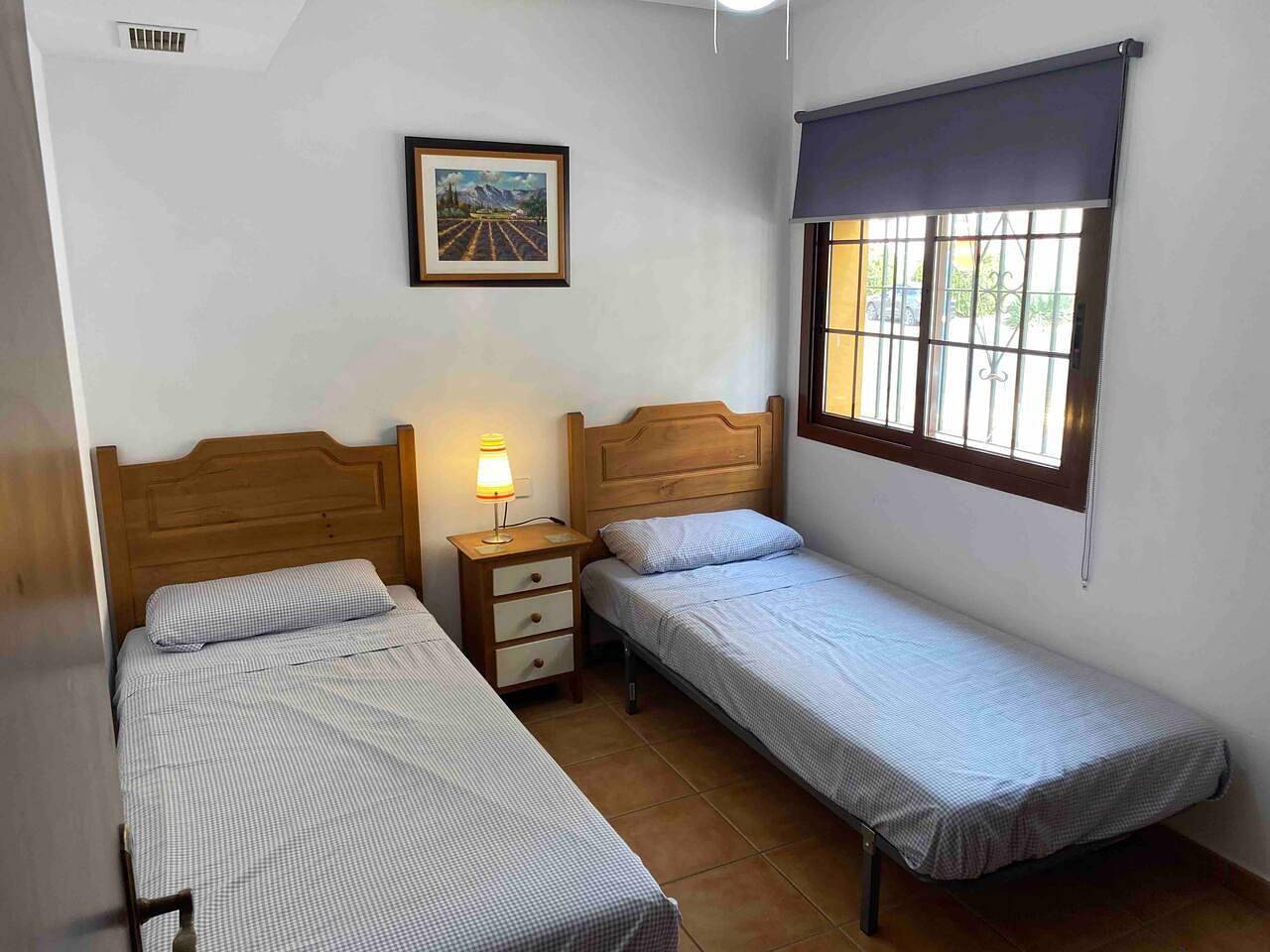Hel ferieleilighet, Sleeps up to 6, shared pool, parking with Aircon in Roda Golf, San Javier