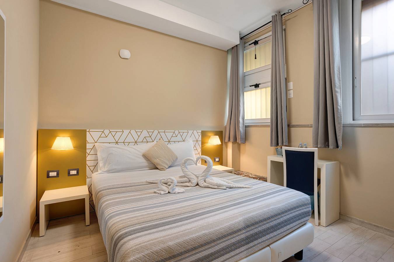 Vierbettzimmer mit Wlan und Klimaanlage in Mailand, Mailand Provinz