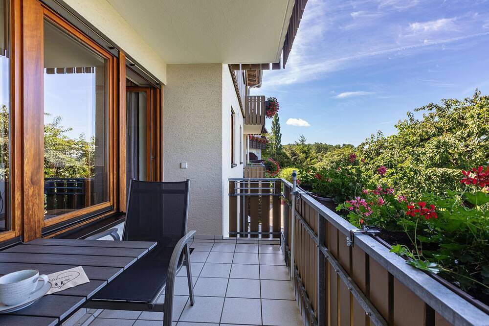 Ganze Wohnung, Ferienwohnung 2, 52qm, 1 Schlafzimmer, max. 4 Personen in Bad Bellingen, Südschwarzwald