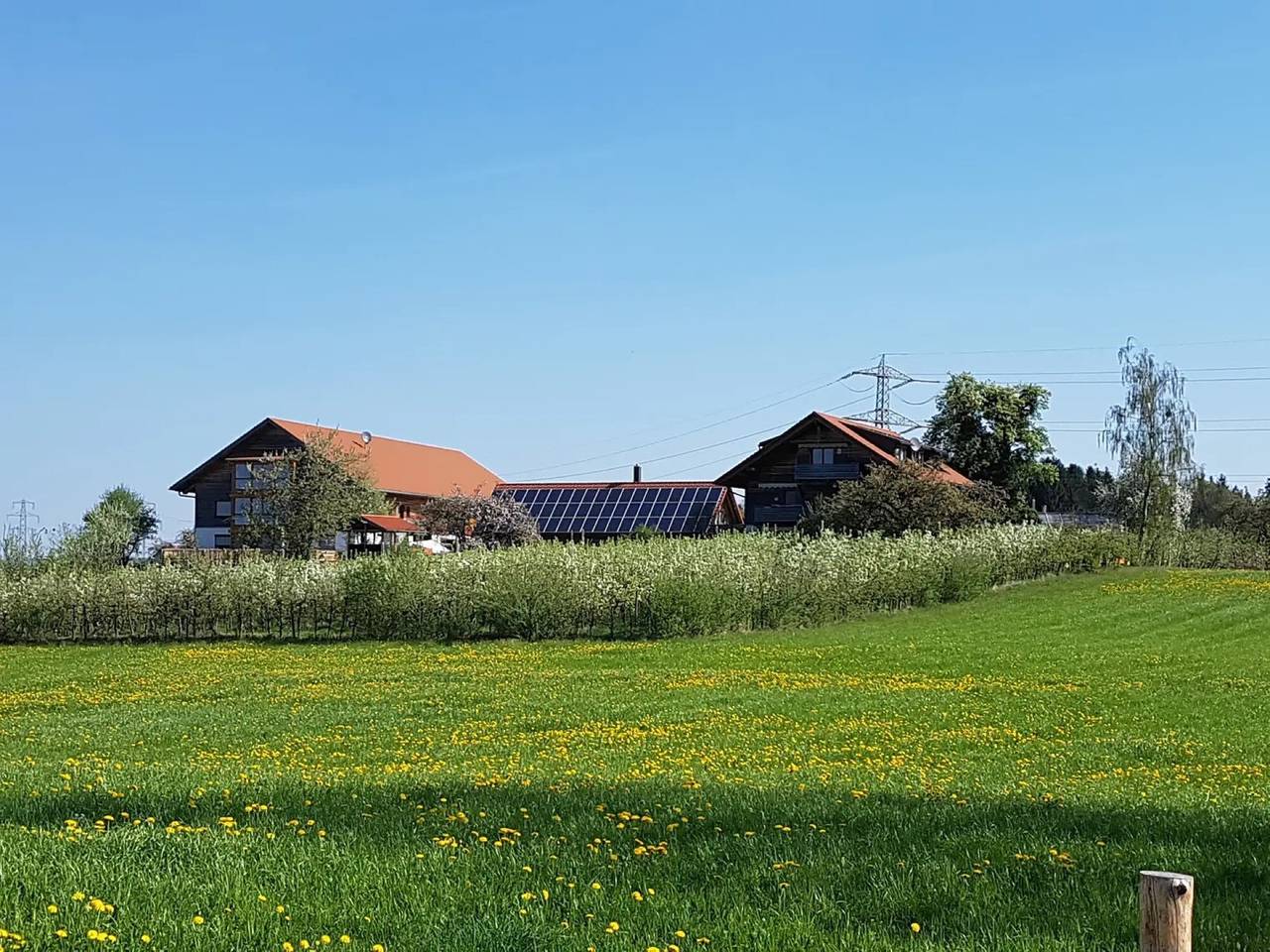 Ganze Wohnung, Ferienwohnung 'Auf Dem Haldershof Og' mit Bergblick, privater Terrasse und Wi-Fi in Wangen im Allgäu, Region Bodensee-Oberschwaben