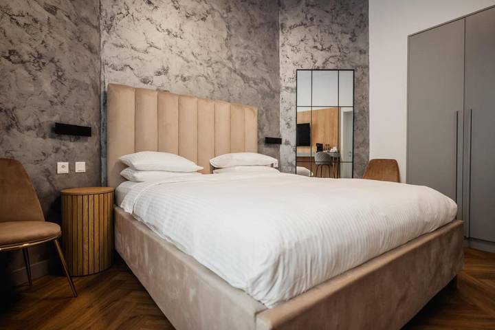Maison d’hôte pour 4 personnes, avec Balcon et Terrasse à Bucarest - 2