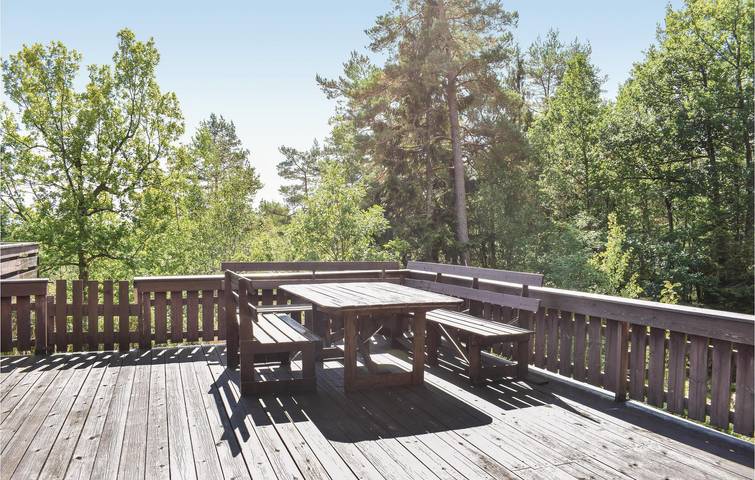 Ferienhaus für 8 Personen mit Terrasse in Risør