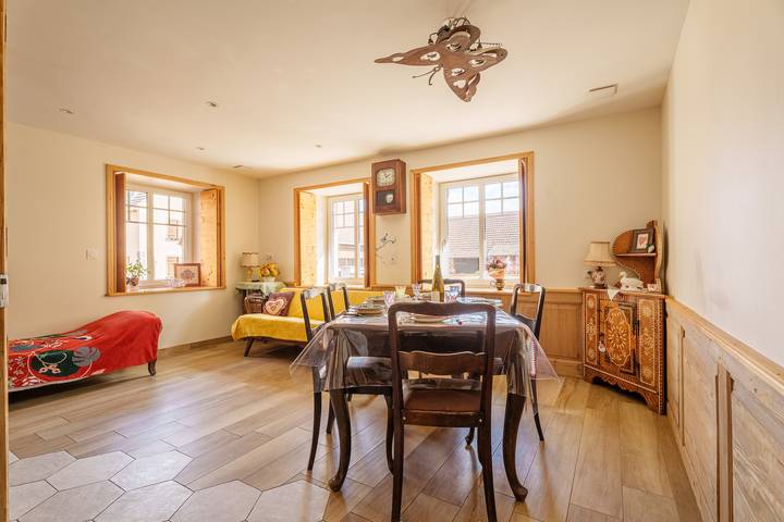 Gîte L'azuré, Alsace: Holiday Home with Private Terrace and Wi-Fi in Strasbourg Området
