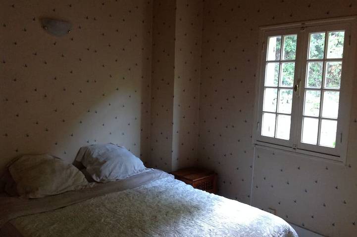 Gîte pour 2 personnes, avec piscine et terrasse à Falicon - 3