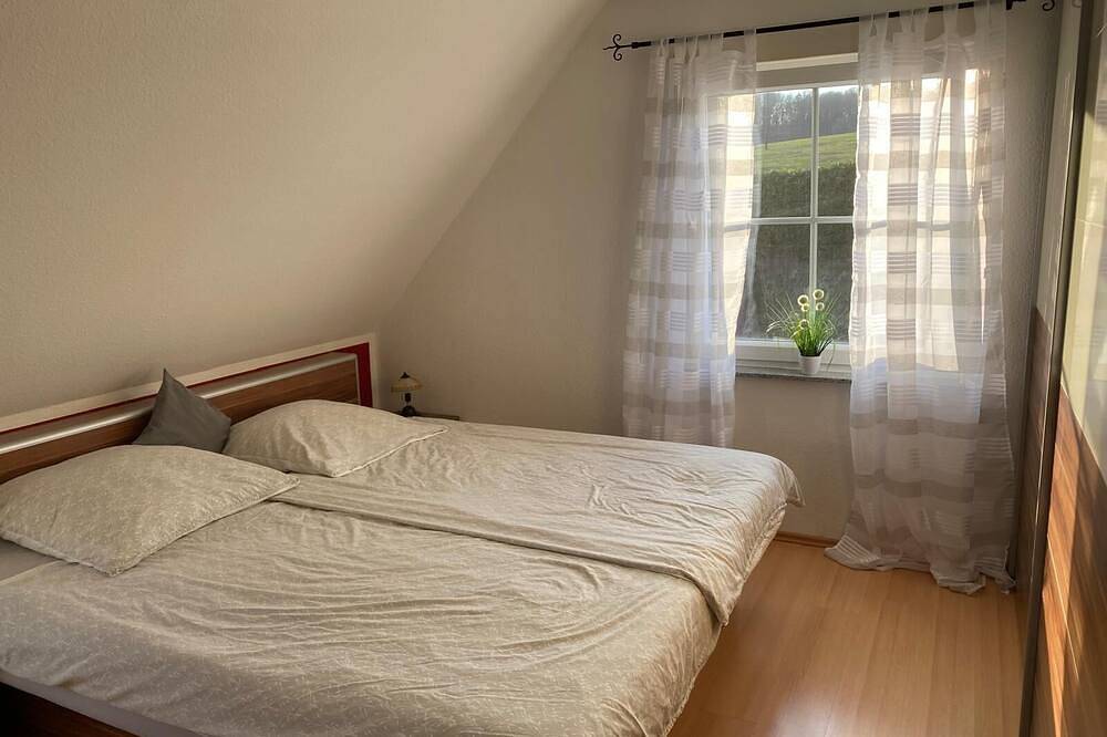 Ferienhaus im Grünen, ideal für Familien und Monteure in Lindlar, Oberbergischer Kreis