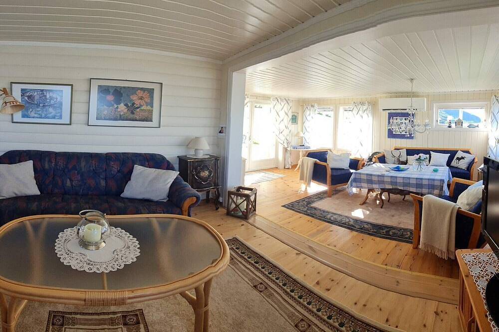 6 Personen Ferienhaus in Finnsnes-By Traum in Lenvik